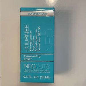 Sealed journee bio-restorative day cream